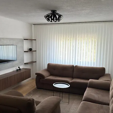 Cozy Hans * Szarajevó