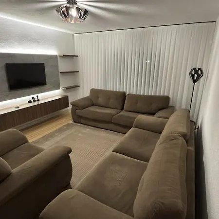Cozy Hans Apartman *
